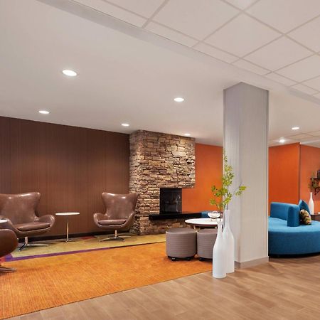 Fairfield Inn & Suites By Marriott Charlottesville Downtown/University Area Exterior foto
