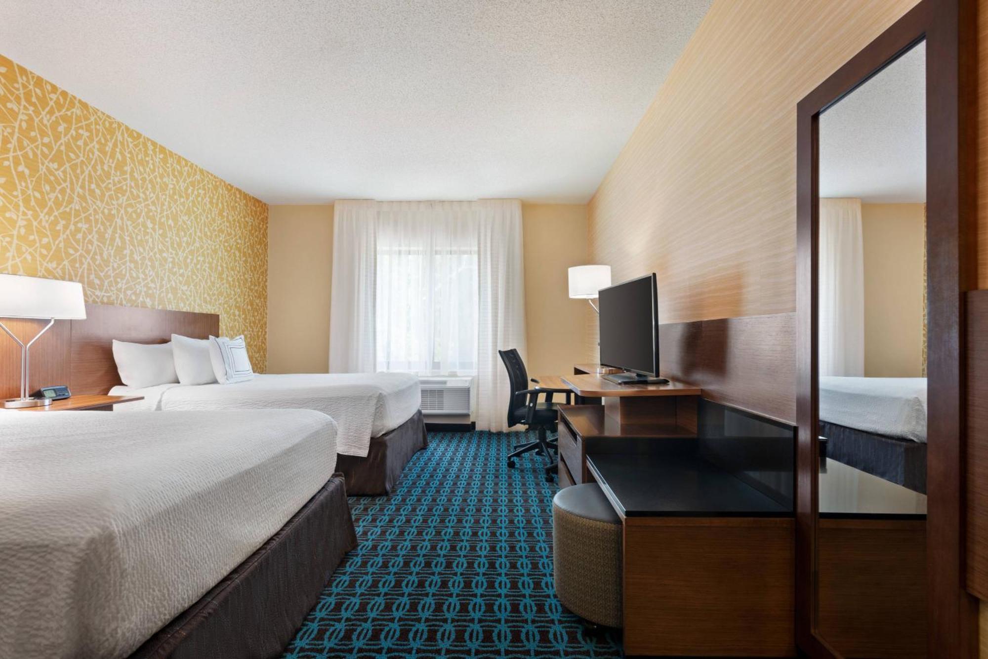 Fairfield Inn & Suites By Marriott Charlottesville Downtown/University Area Exterior foto